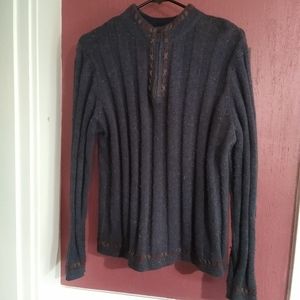 Woolrich sweater size M